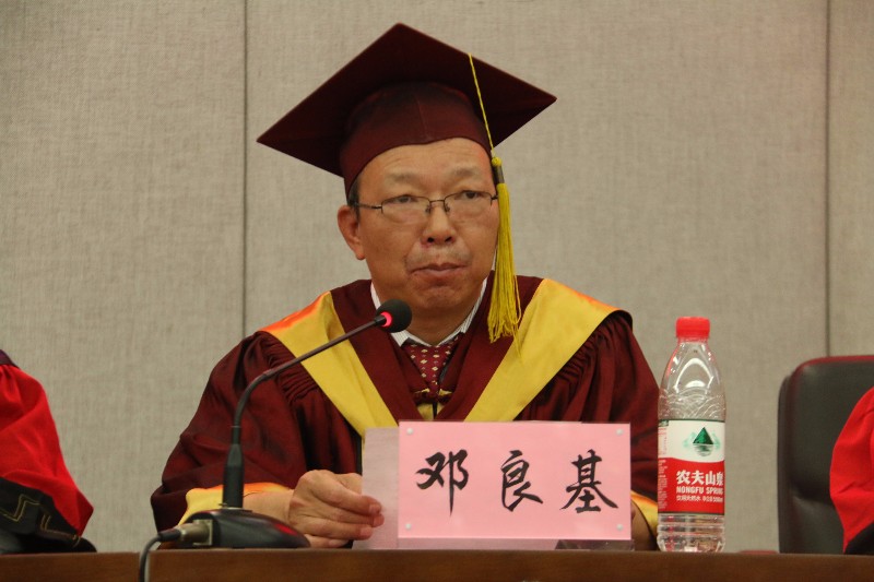 金沙集团1862cc2017届本科生毕业典礼暨授位仪式隆重举行